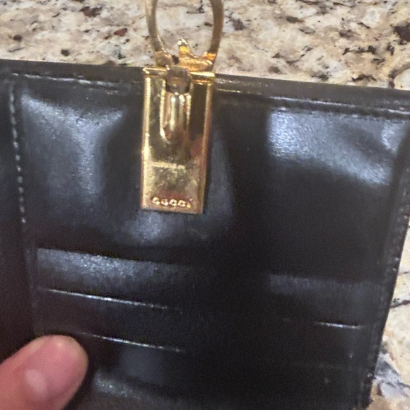 GUCCI Gold G Logo Bi-fold Leather Wallet Italy - Picture 12 of 12